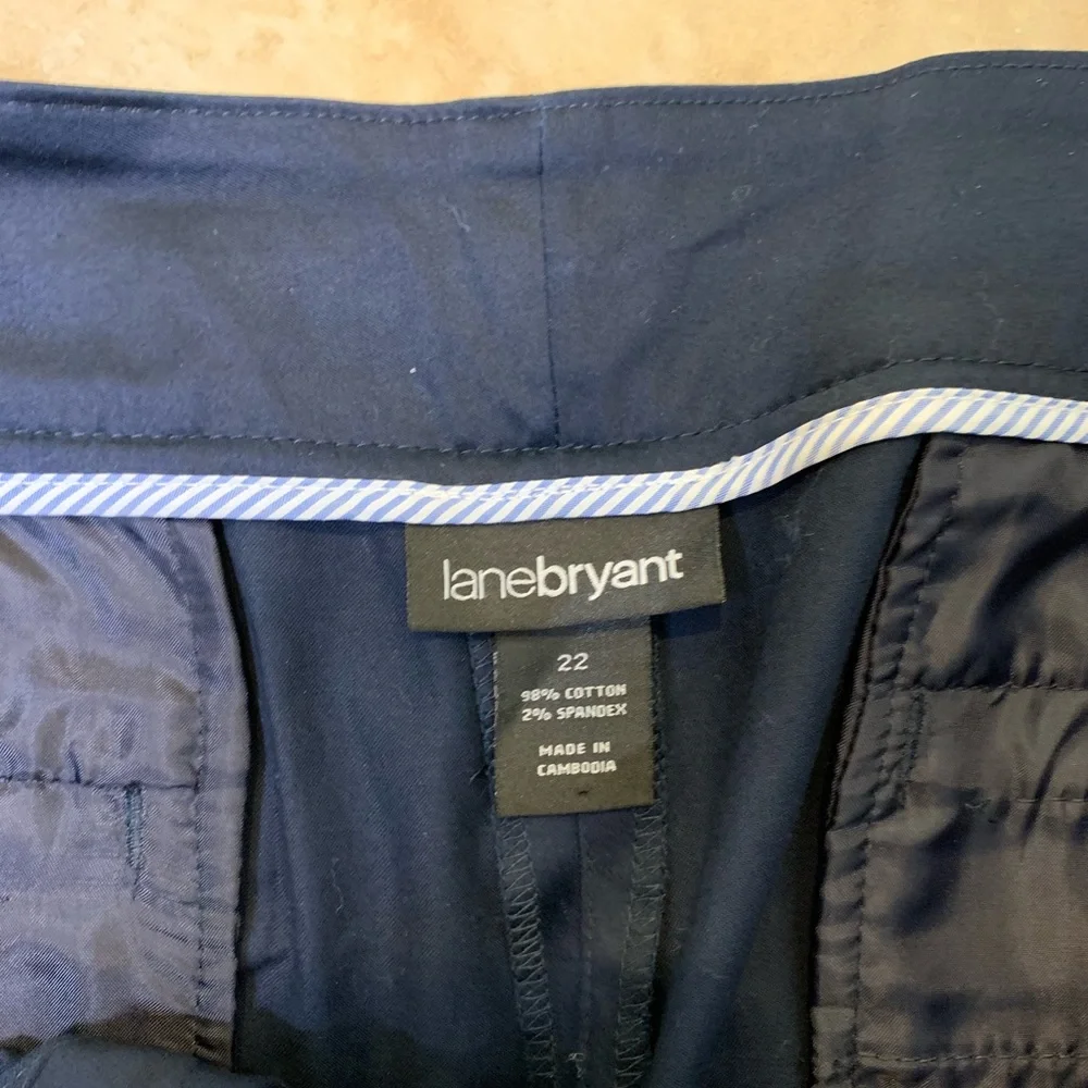 Lovely Navy Blue Women’s Suit - Picture 2 of 5